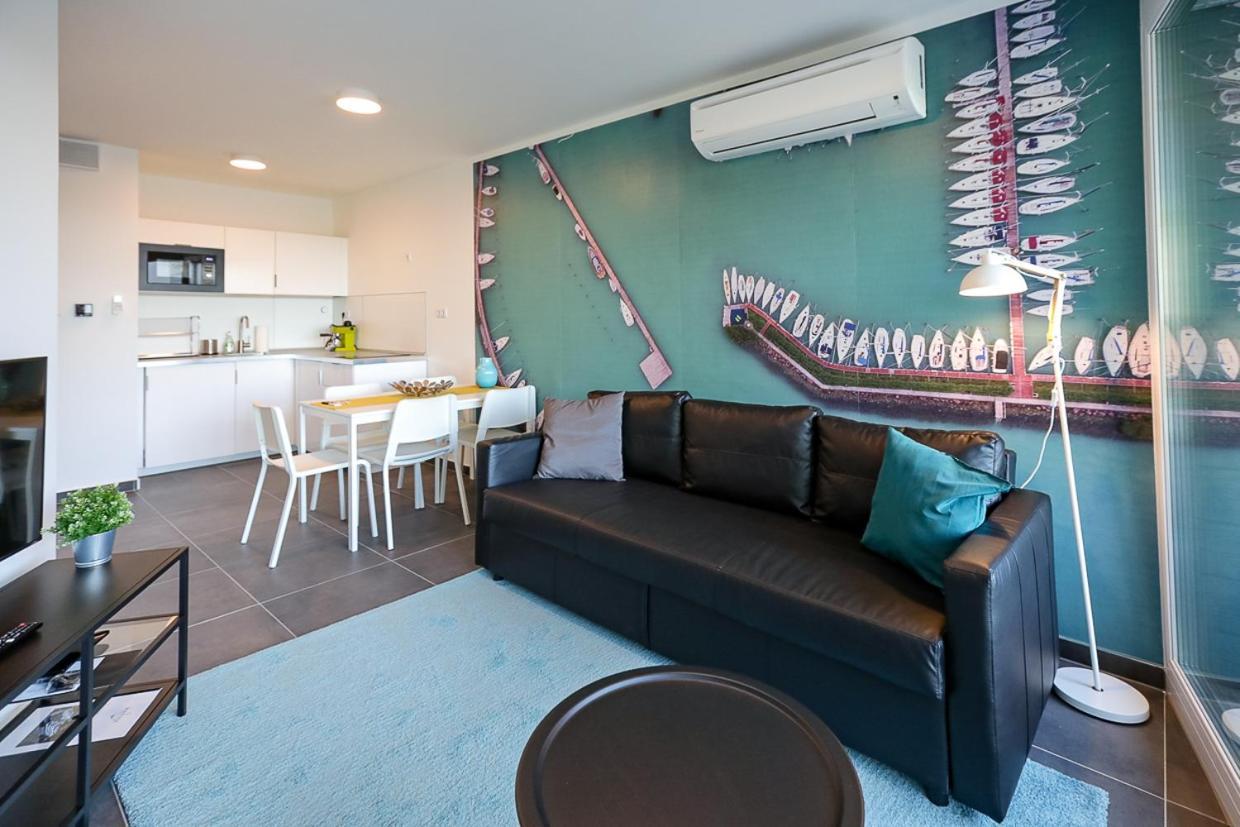 Marina Apartman Hotel บาลาตอนเซเมช ภายนอก รูปภาพ