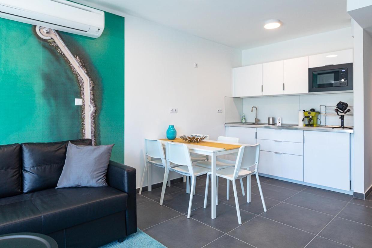 Marina Apartman Hotel บาลาตอนเซเมช ภายนอก รูปภาพ