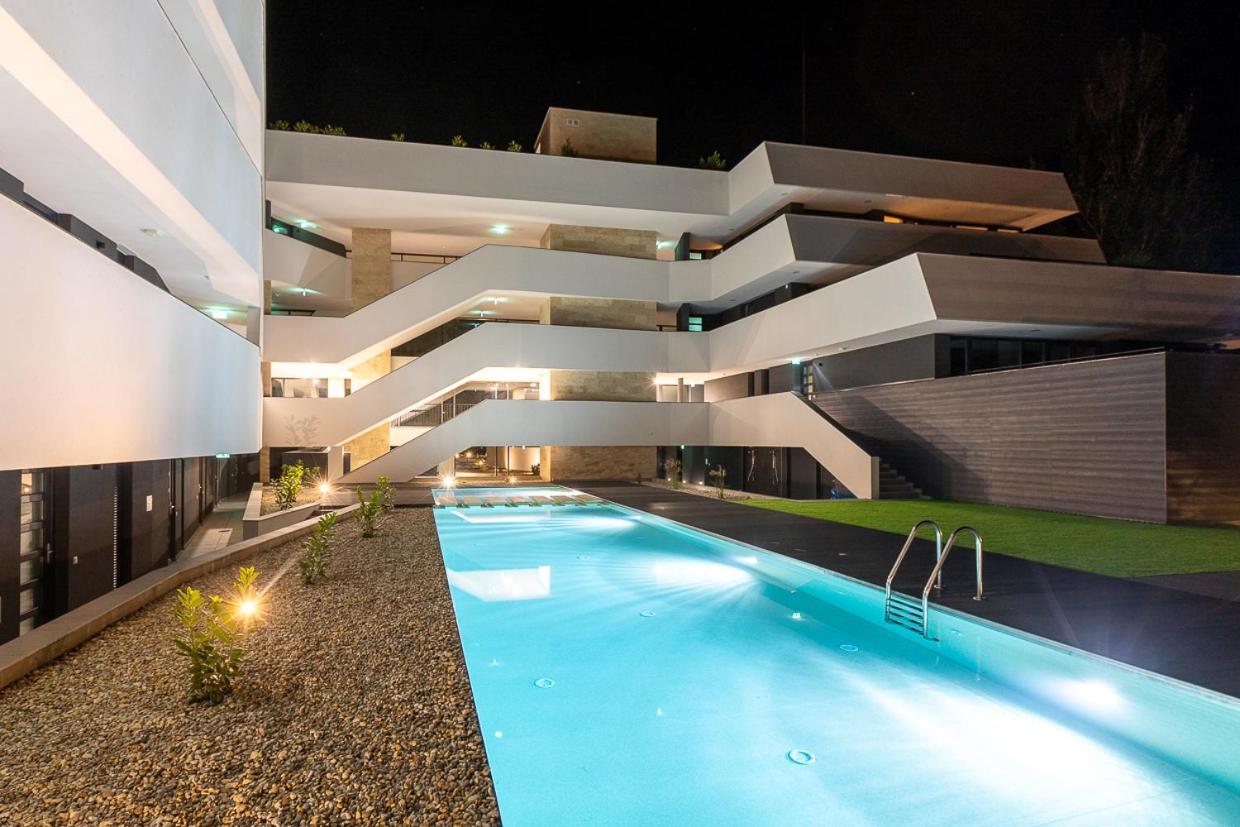Marina Apartman Hotel บาลาตอนเซเมช ภายนอก รูปภาพ